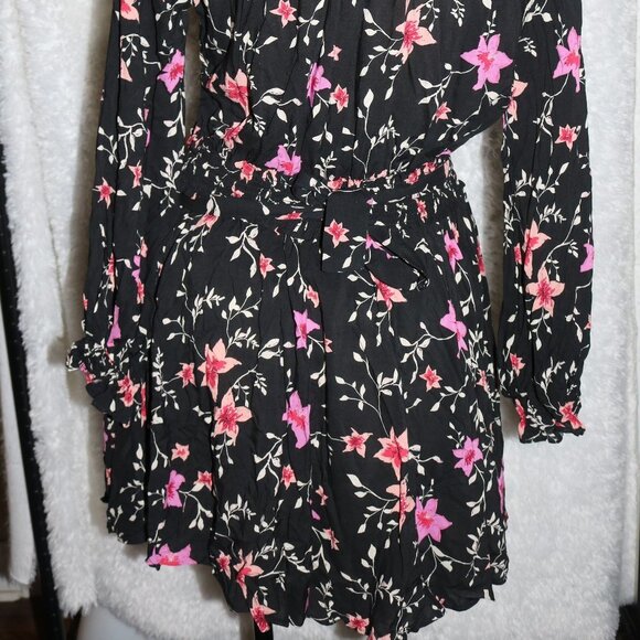 free people dress size small and new with tags around knee length - Picture 5 of 10